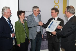 Uitreiking CO2-Bewust certificaat, niveau 3 Infratech 2013